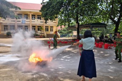 TRƯỜNG THCS LƯƠNG THẾ VINH PHỐI HỢP THAM GIA DIỄN TẬP PHÒNG CHÁY, CHỮA CHÁY VÀ CỨU NẠN, CỨU HỘ NĂM 2026